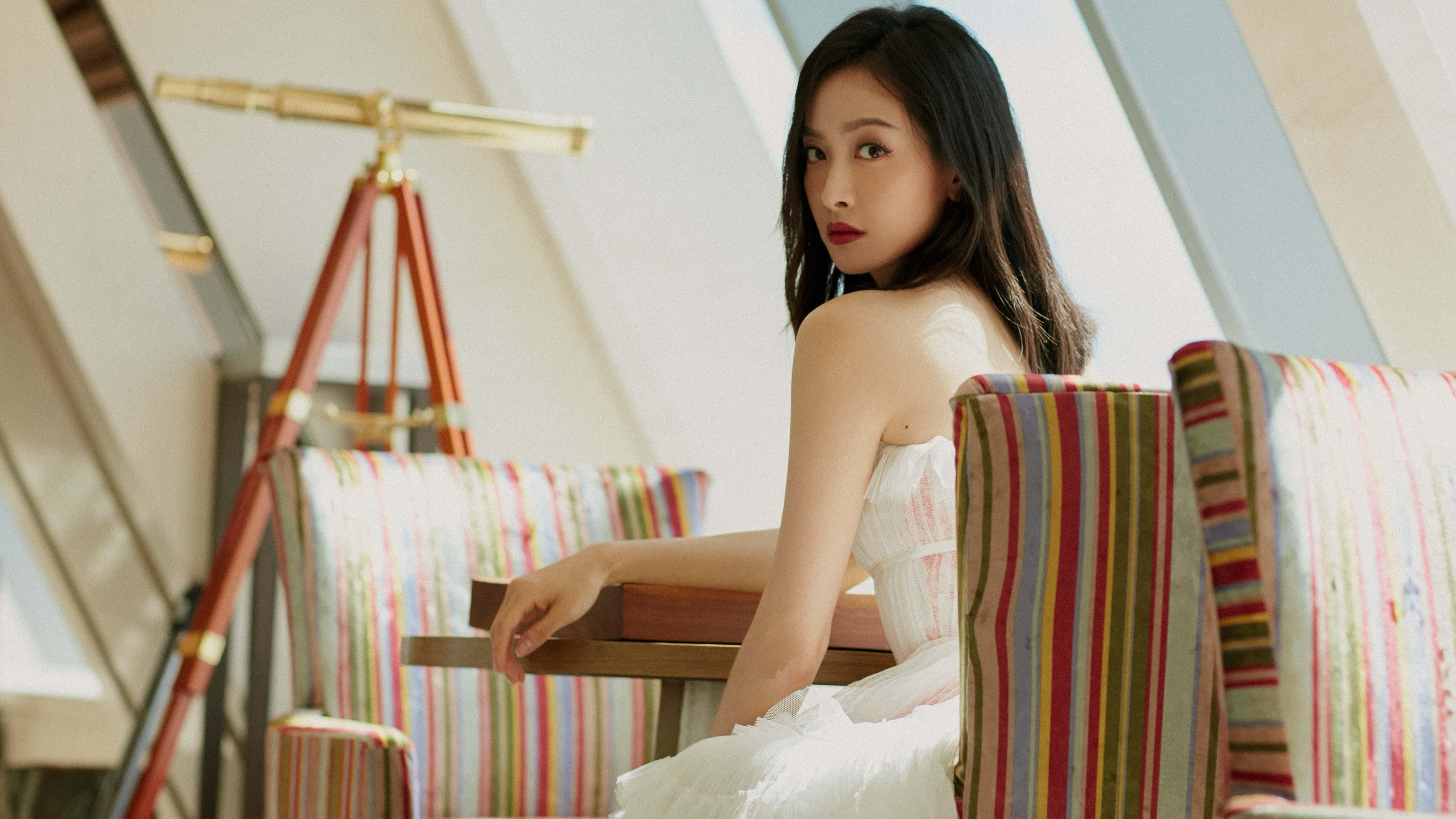 告别与站起,塞内加尔的狂胜与三笘薰的亚洲宣言