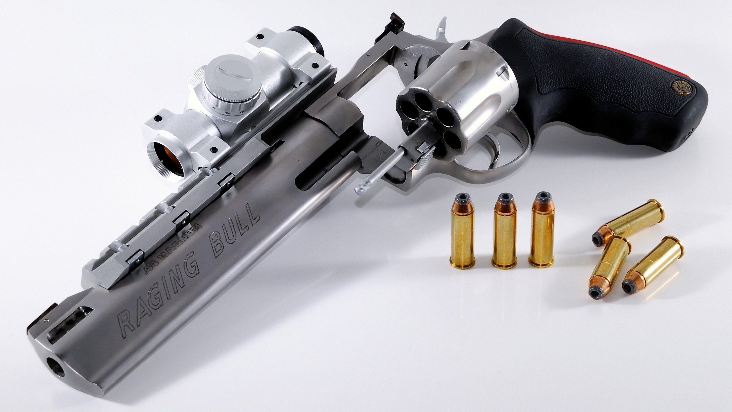 无名者的举重若轻—当霍勒迪不再是备选