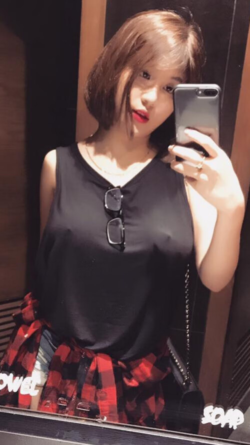 绿洲的契约,当伊朗的铁骑碾过塞尔维亚的黄昏,哈兰德的致命一击却写下了另一个世界的规则